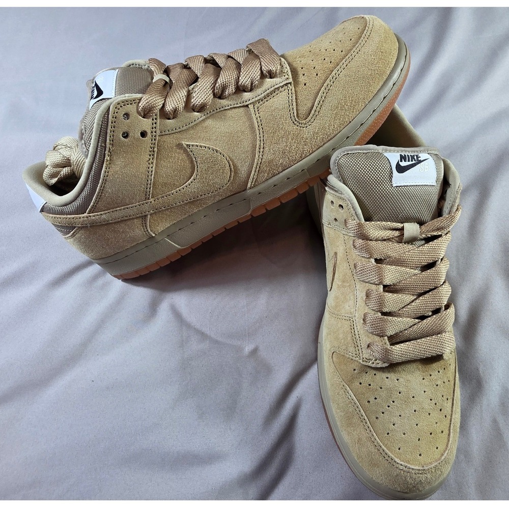 Nike SB Dunk Low Pro Mens 12 Parachute Beige Suede Gum Sole HJ0367-200 NEW